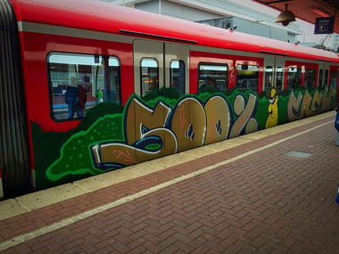 Graffiti Train - Photo by ILikeBigButts - 500%