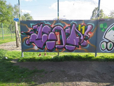 Graffiti Wall - Photo by ILoveTTs