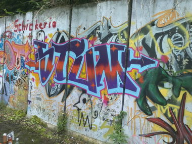 Graffiti Wall - Photo by INFOrmation - Stum (2012)
