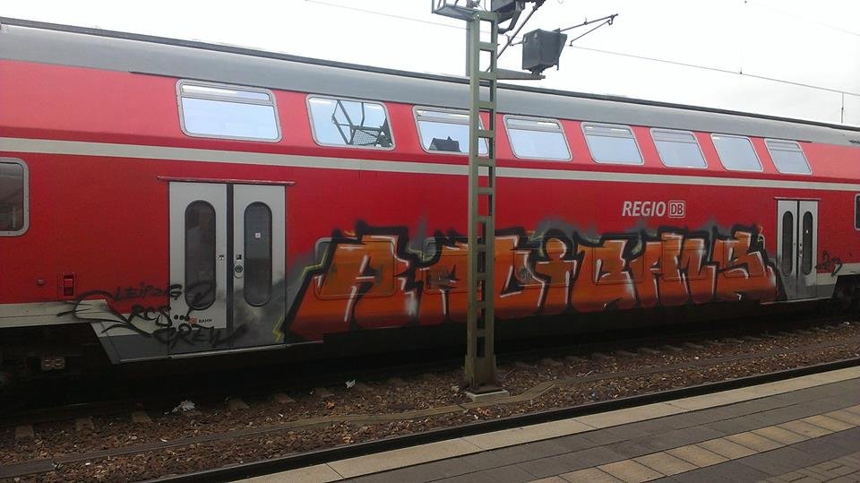 Graffiti Train - Photo by INFOrmation - RCS, BM, 45 (2013)