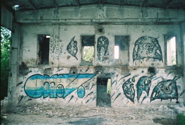Graffiti Wall in Ukraine - Photo by IRAIRAIRA