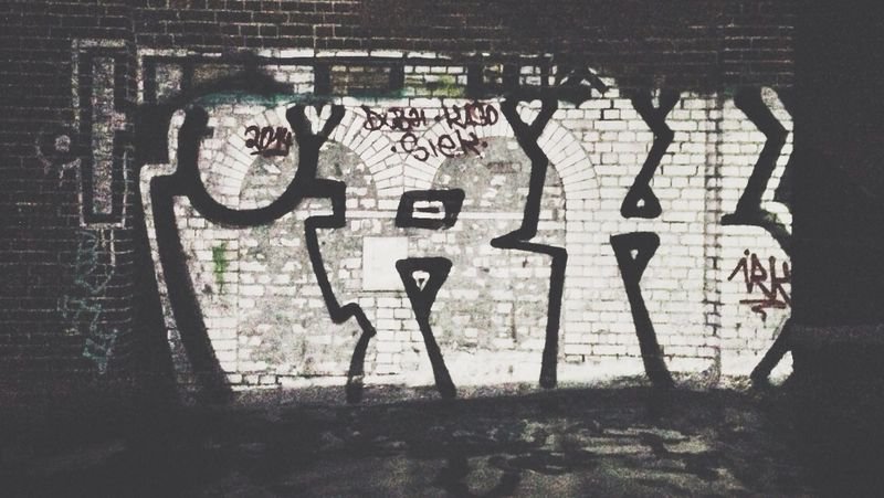 Graffiti Bombing in Leipzig - Photo by IRKCRU - IRKCRU, Siek, Dubai (2014)