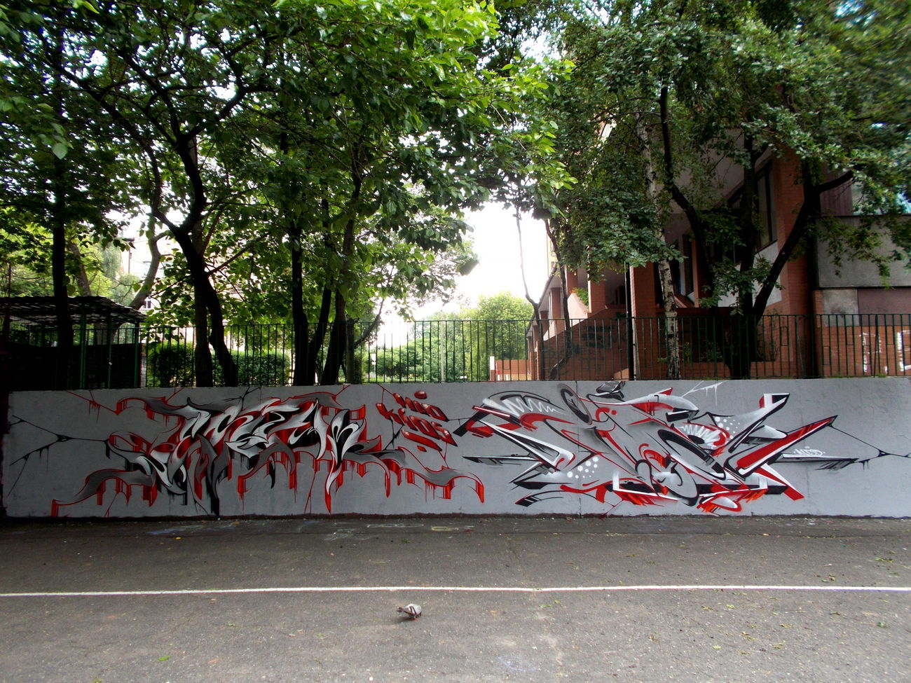 Graffiti Wall - Photo by IceKid - NESTOR, ice, MAD