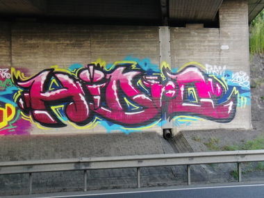 Graffiti Bombing in Oldenburg - Photo by Iceflower - HIDRO, HYDRO