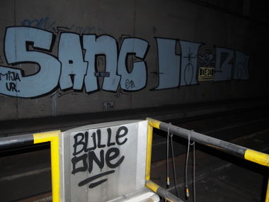 Graffiti Bombing in Köln - Photo by Ihrefeld1 - Sanc, Lazor, Bulle