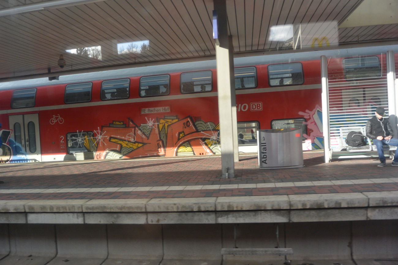 Graffiti Train in Köln - Photo by Ihrefeld1 - FYA (2016)