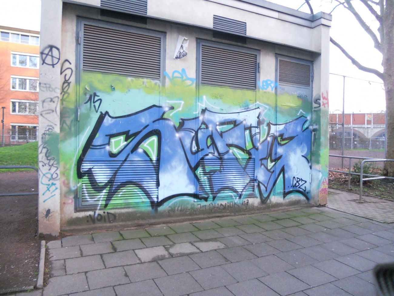 Graffiti Bombing in Köln - Photo by Ihrefeld1 - Sufig (2015)