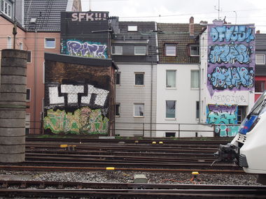 Graffiti Wall in KÖLN - Photo by Ihrefeld1 - Pokal, Ltn, Shmok