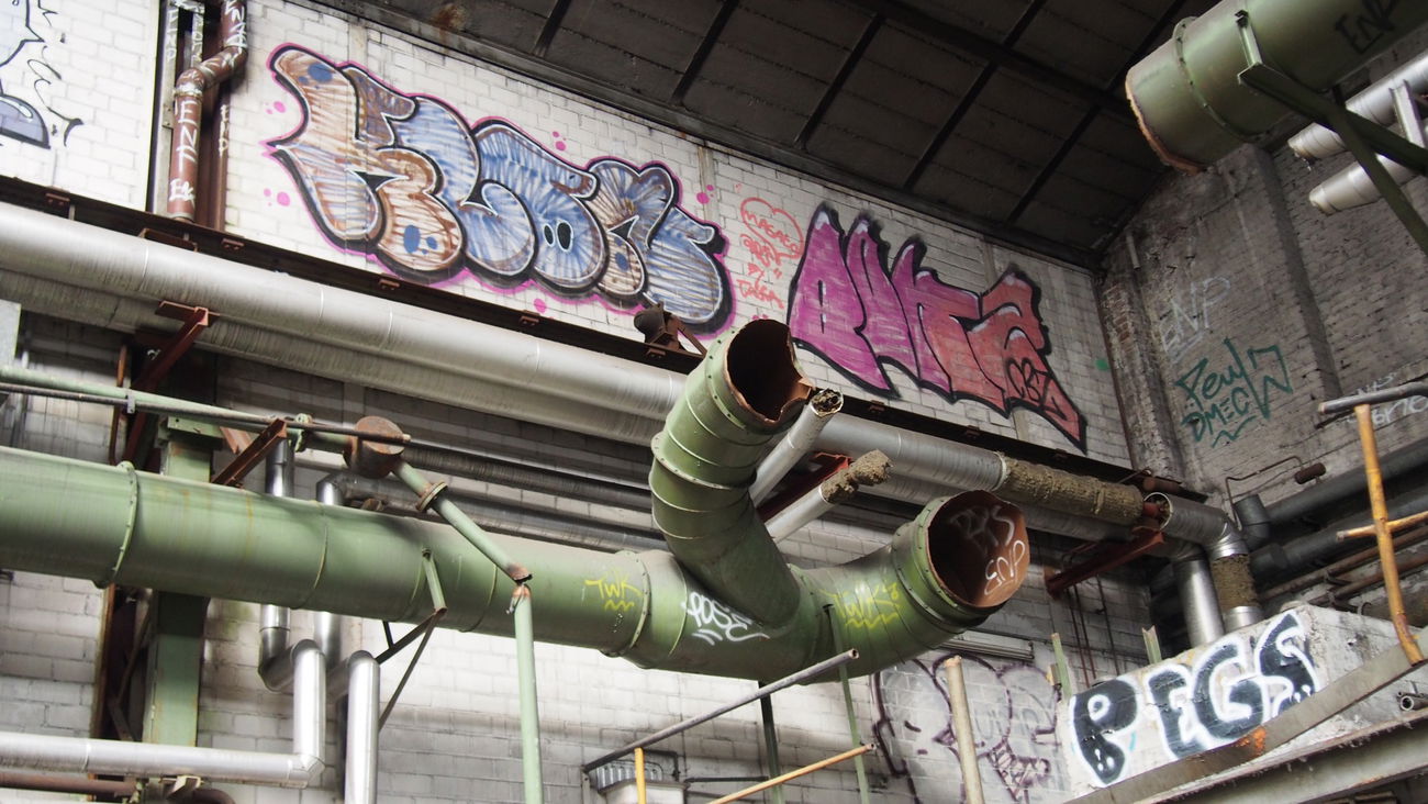 Graffiti Wall in Köln - Photo by Ihrefeld1 - Klon, Bokz