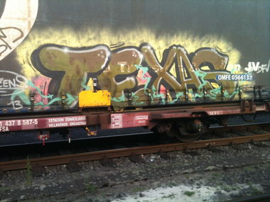 Graffiti Train in Köln - Photo by Ihrefeld1 - Texas