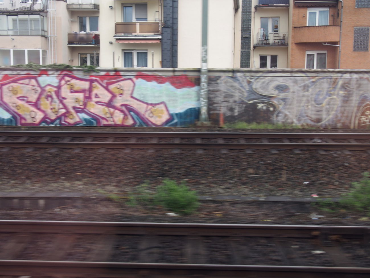 Graffiti Bombing in Köln - Photo by Ihrefeld1 - Cofer, FCN