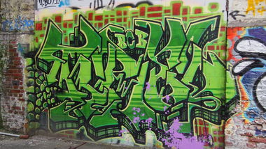 Graffiti Wall in Köln - Photo by Ihrefeld1 - Tired