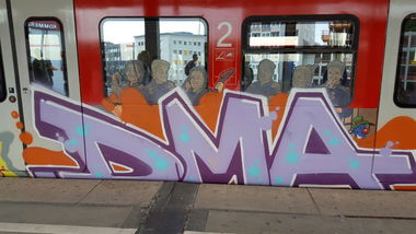 Graffiti Train in Köln - Photo by Ihrefeld1 - DMA (2016)