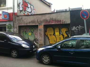Graffiti Bombing in Köln - Photo by Ihrefeld1 - BB, Beach, Boys