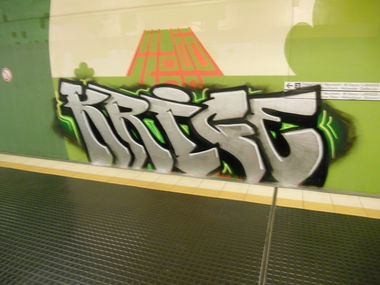 Graffiti Bombing in Köln - Photo by Ihrefeld1 - Krice (2015)
