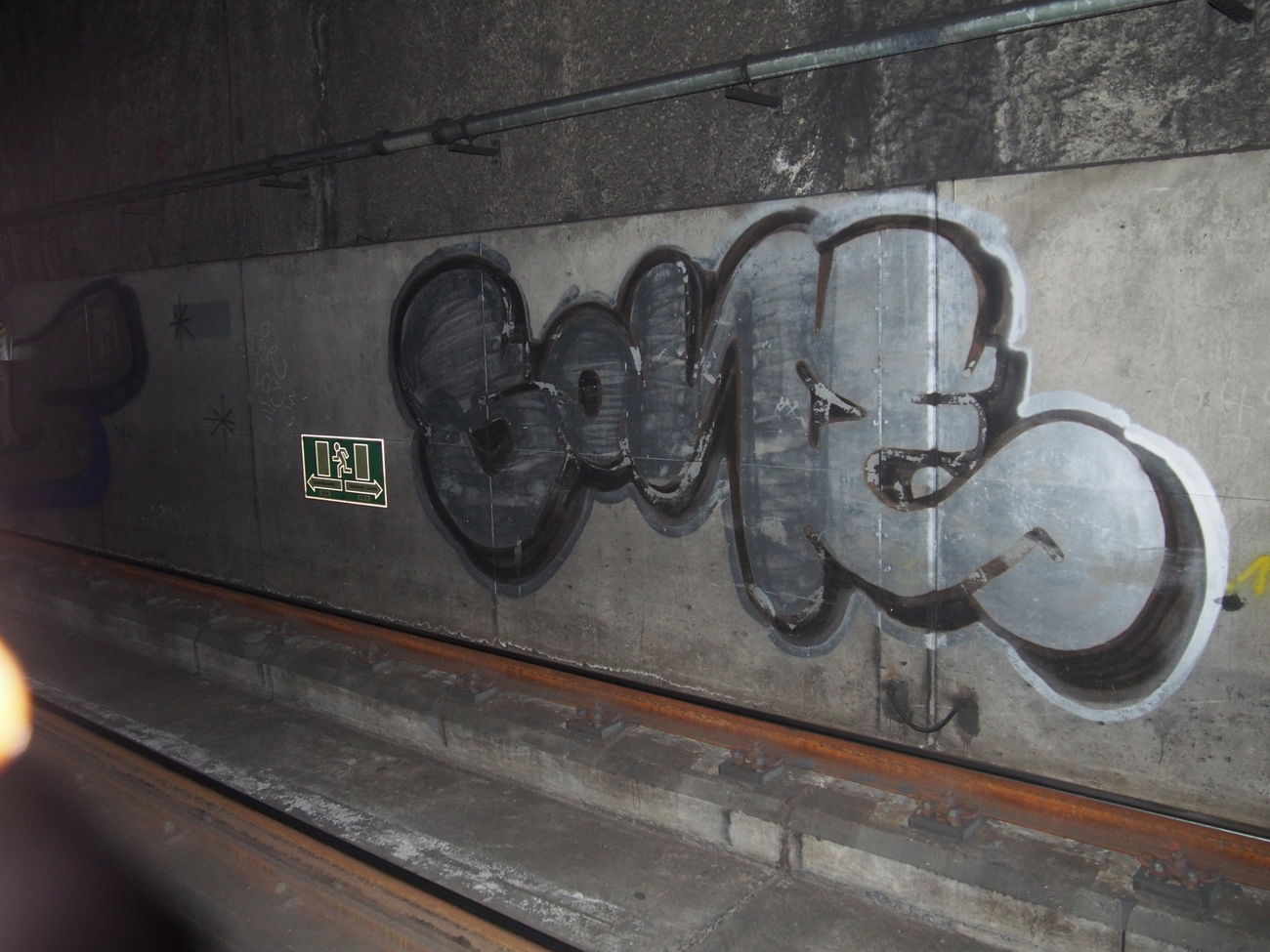 Graffiti Bombing in Köln - Photo by Ihrefeld1 - Sone