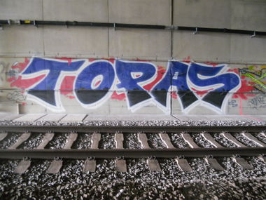 Graffiti Bombing in Köln - Photo by Ihrefeld1 - Topas (2015)