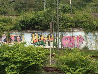 Graffiti Bombing in Köln - Photo by Ihrefeld1 - Biker, Pop