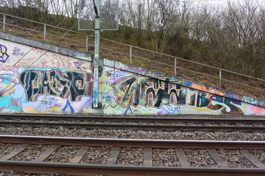 Graffiti Bombing in Köln - Photo by Ihrefeld1 - Care, Zet, Ibes