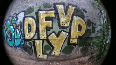 Graffiti Bombing in Köln - Photo by Ihrefeld1 - DFV, LYP