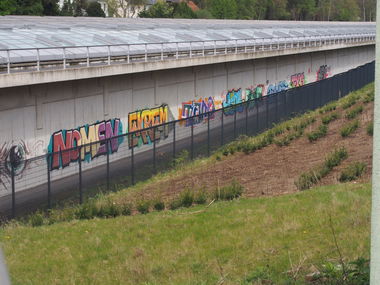 Graffiti Bombing in Köln - Photo by Ihrefeld1 - Nomen, Ekrem, Tiamo