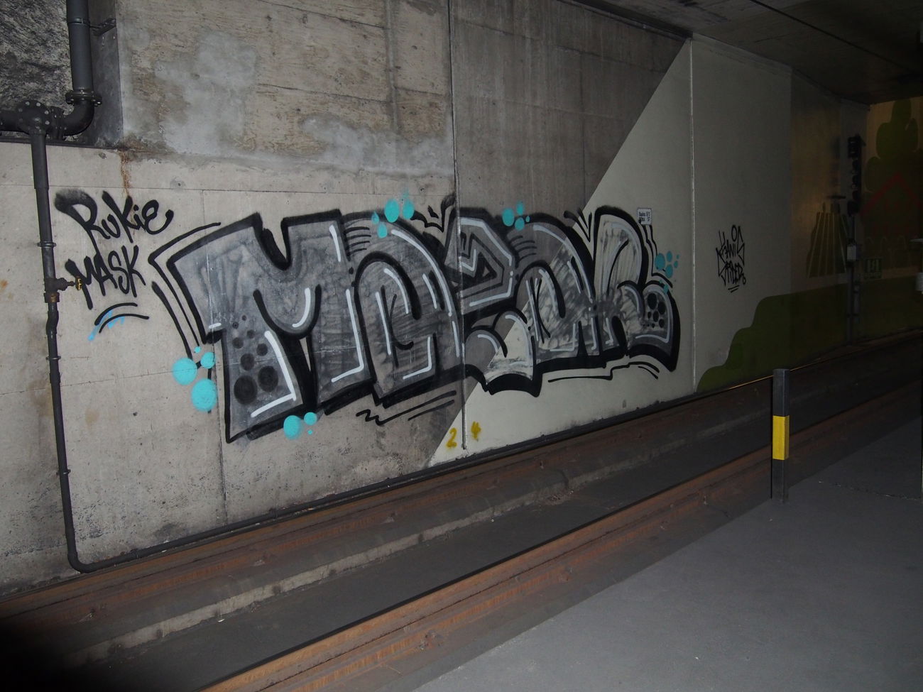 Graffiti Bombing in Köln - Photo by Ihrefeld1 - Mazar