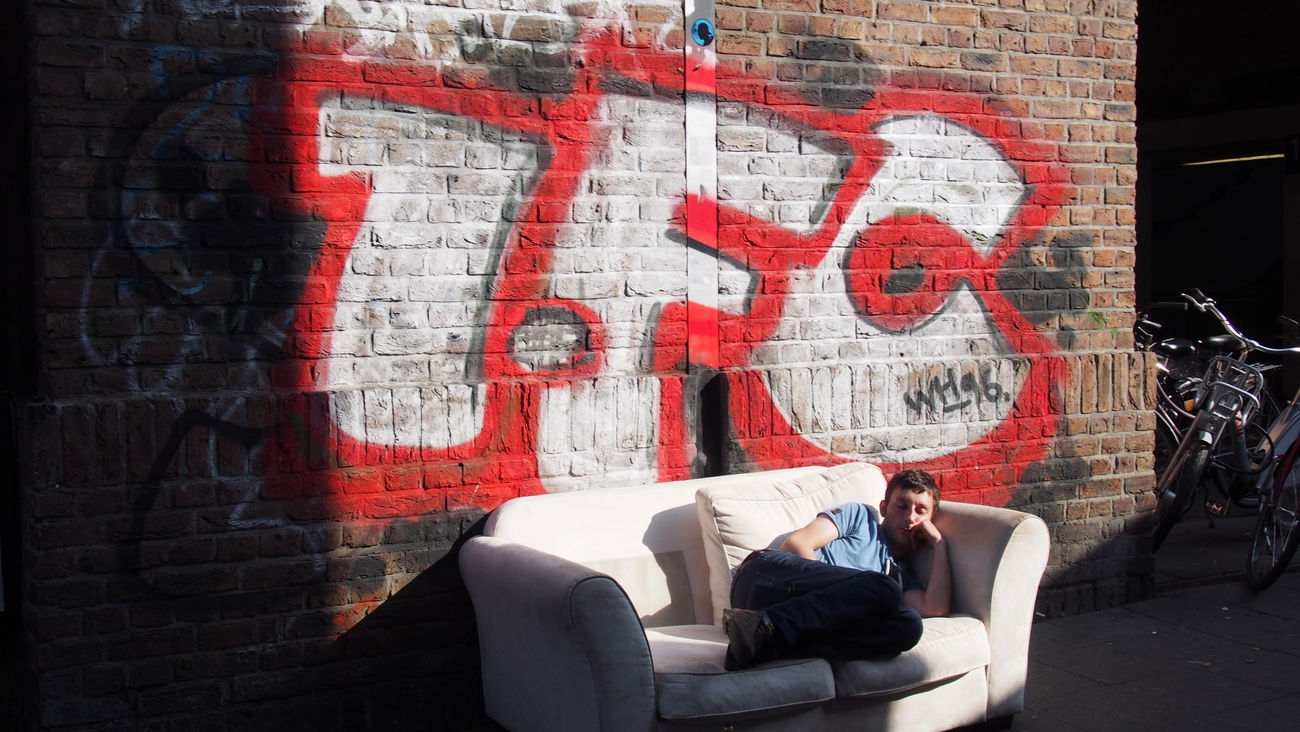 Graffiti Bombing in Köln - Photo by Ihrefeld1 - wh96, 1.FC, Horde