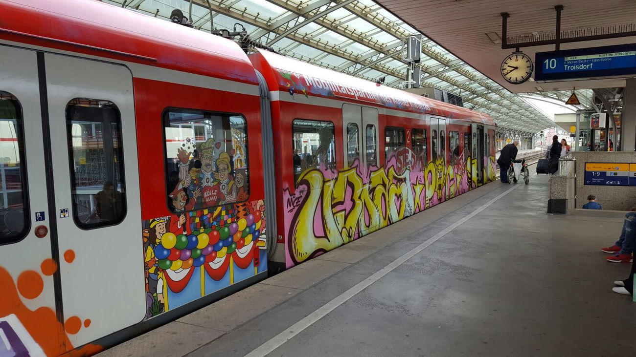 Graffiti Wall in Köln - Photo by Ihrefeld1 - Uboat (2016)