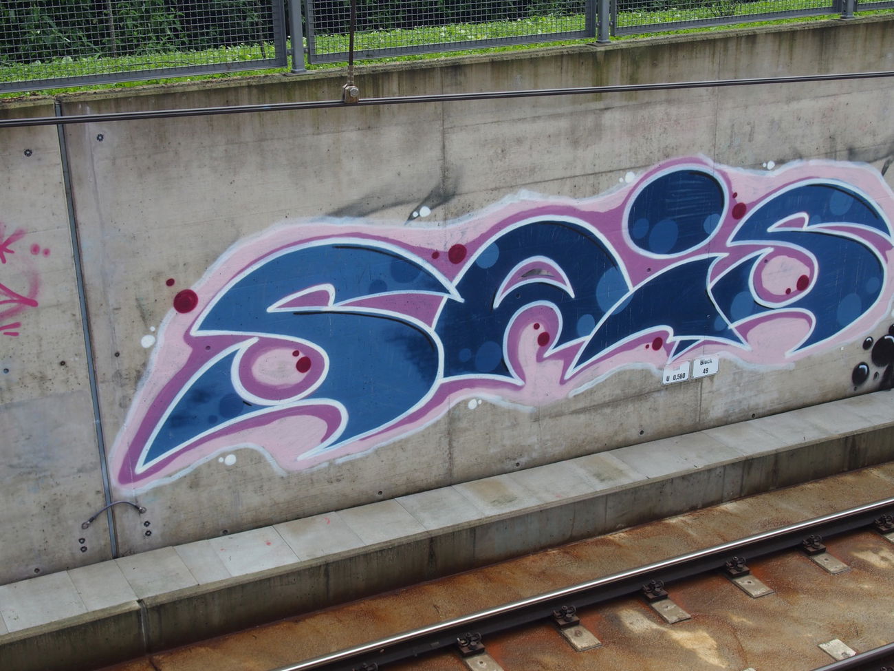 Graffiti Bombing in Köln - Photo by Ihrefeld1 - Sais