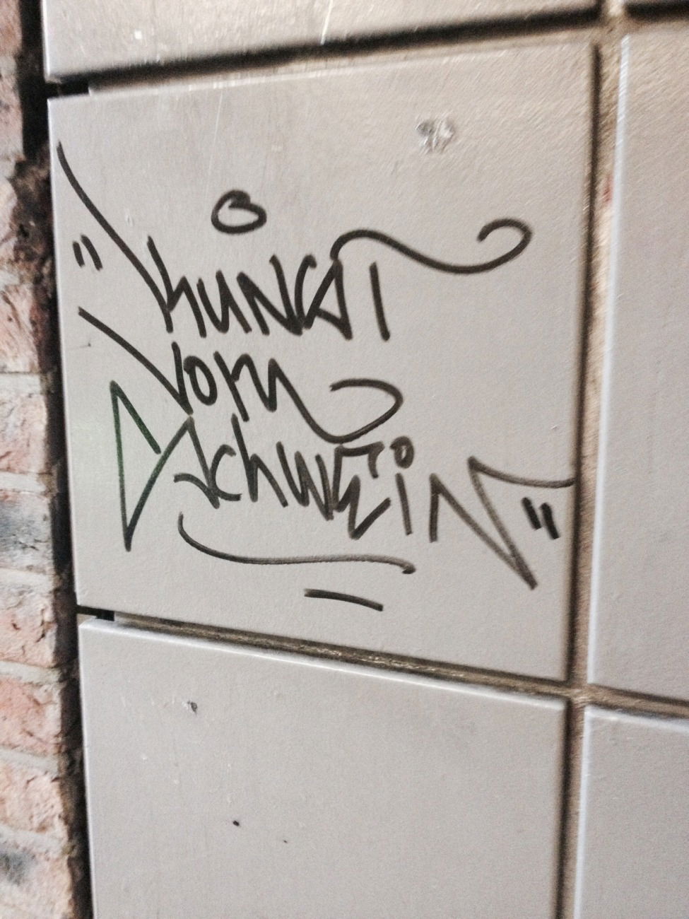 Graffiti Artwork - Photo by Ihrefeld1 - KVS (2016)