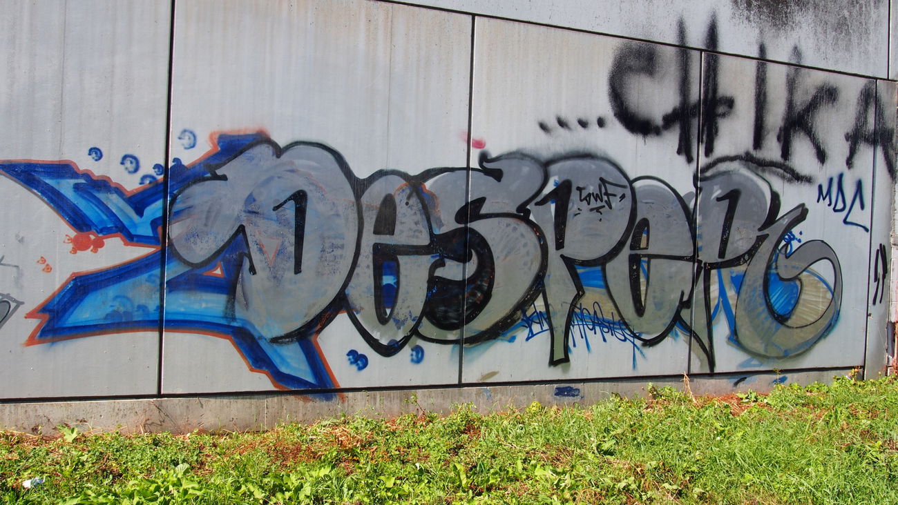 Graffiti Wall in KÖLN - Photo by Ihrefeld1 - Desper