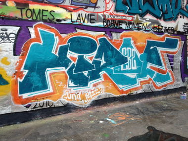 Graffiti Wall in Köln - Photo by Ihrefeld1 - Hiroe (2016)