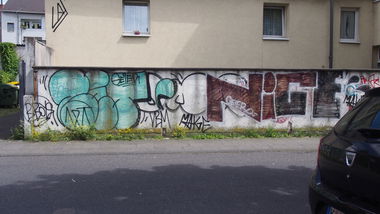 Graffiti Bombing in Köln - Photo by Ihrefeld1 - Zet, Nice