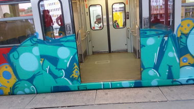 Graffiti Train in Köln - Photo by Ihrefeld1 - ZWIK (2016)