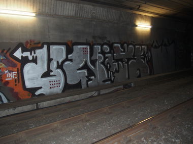 Graffiti Bombing in Köln - Photo by Ihrefeld1 - Unite, INF