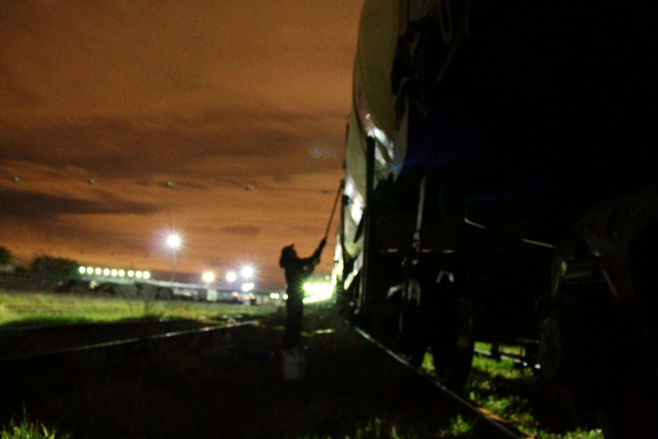 Graffiti Bombing - Photo by Ikson (2017)