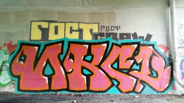 Graffiti Wall - Photo by Ikson - rollup, roller, burner (2017)