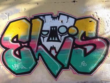 Graffiti Wall - Photo by Ilovemilf193