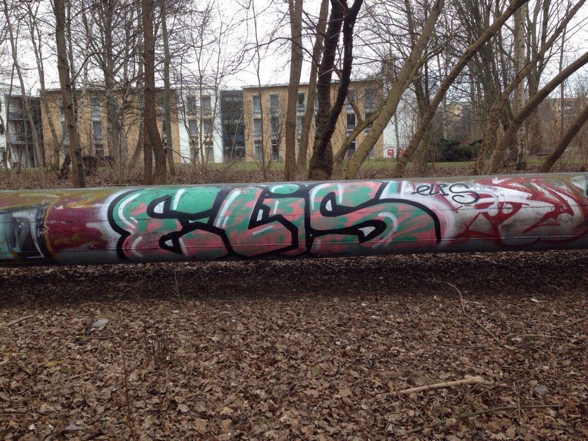 Graffiti Wall - Photo by Ilovemilf193