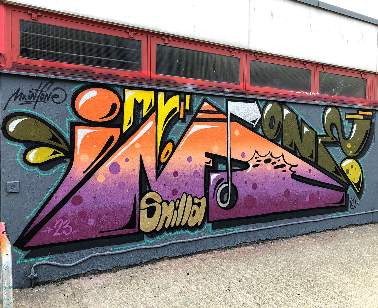 Graffiti Wall - Photo by Info