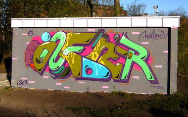 Graffiti Wall - Photo by Info