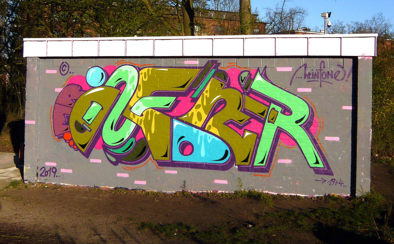 Graffiti Wall - Photo by Info