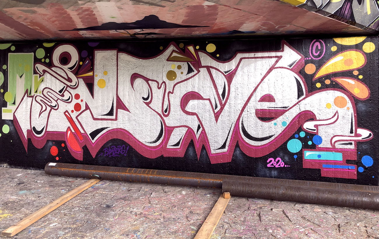 Graffiti Wall - Photo by Info