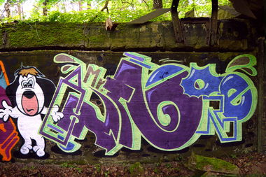 Graffiti Wall - Photo by Info