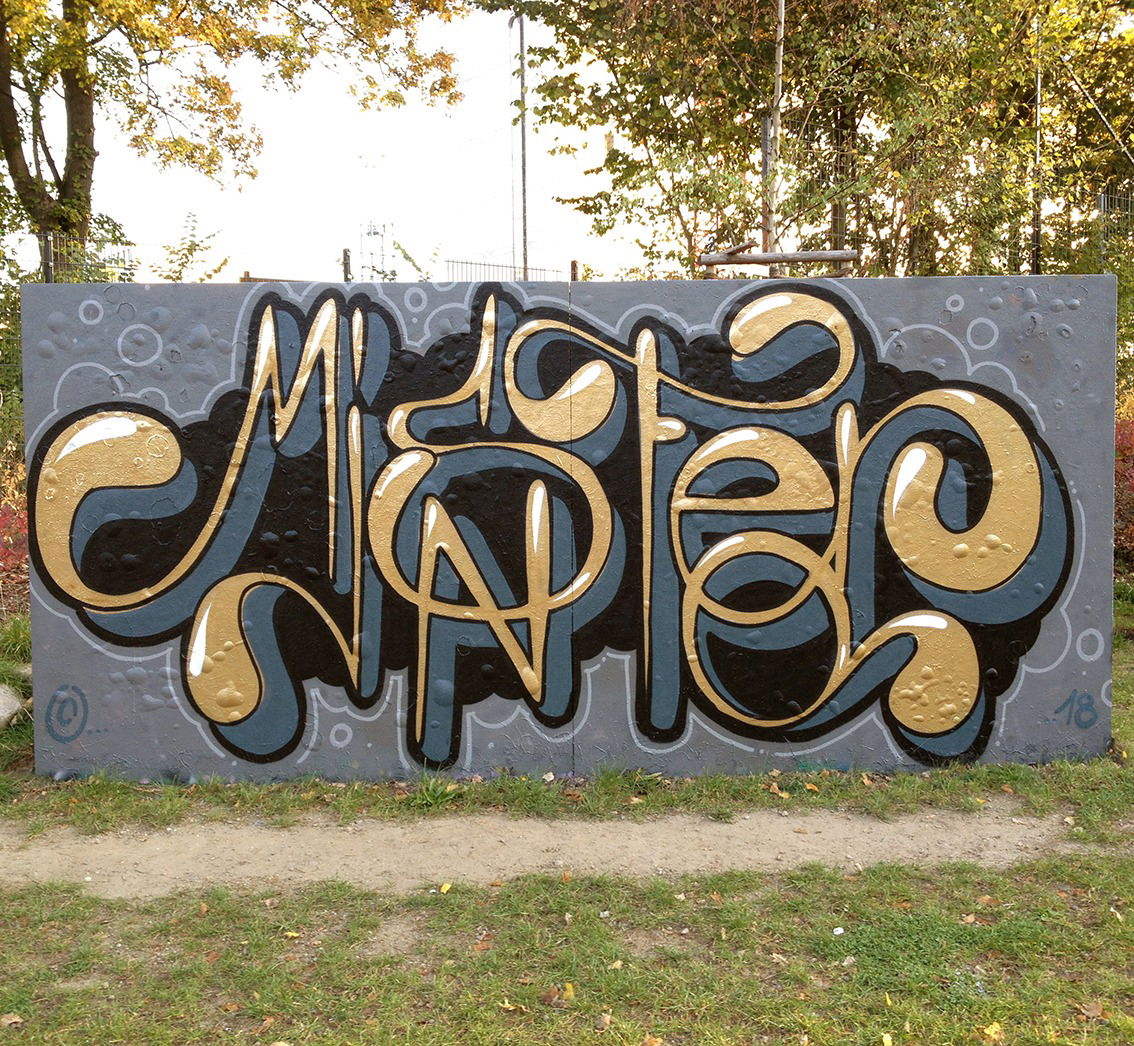 Graffiti Wall - Photo by Info