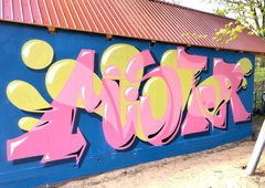 Graffiti Wall - Photo by Info