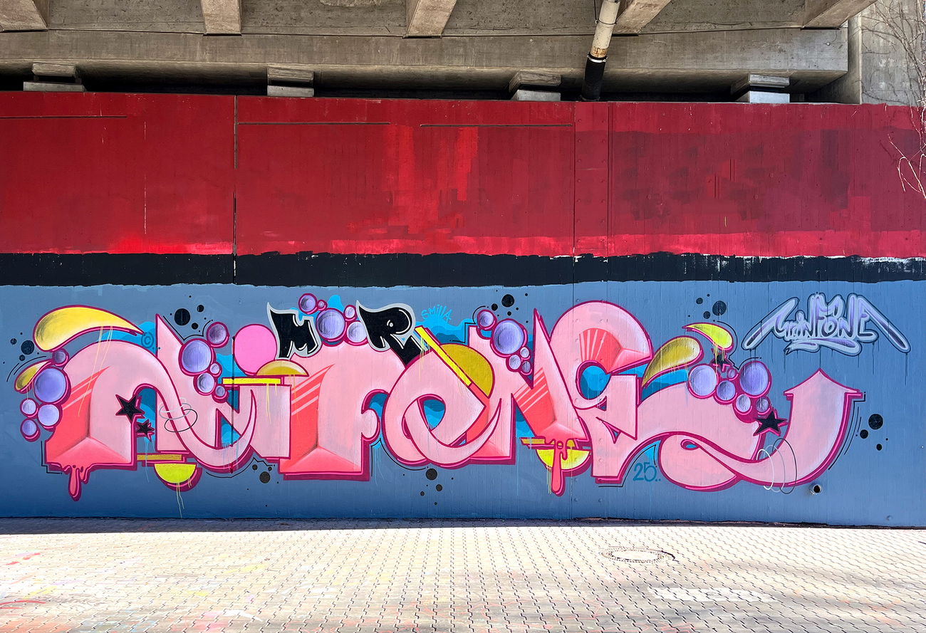 Graffiti Wall - Photo by Info