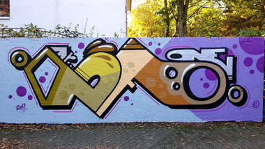 Graffiti Wall - Photo by Info