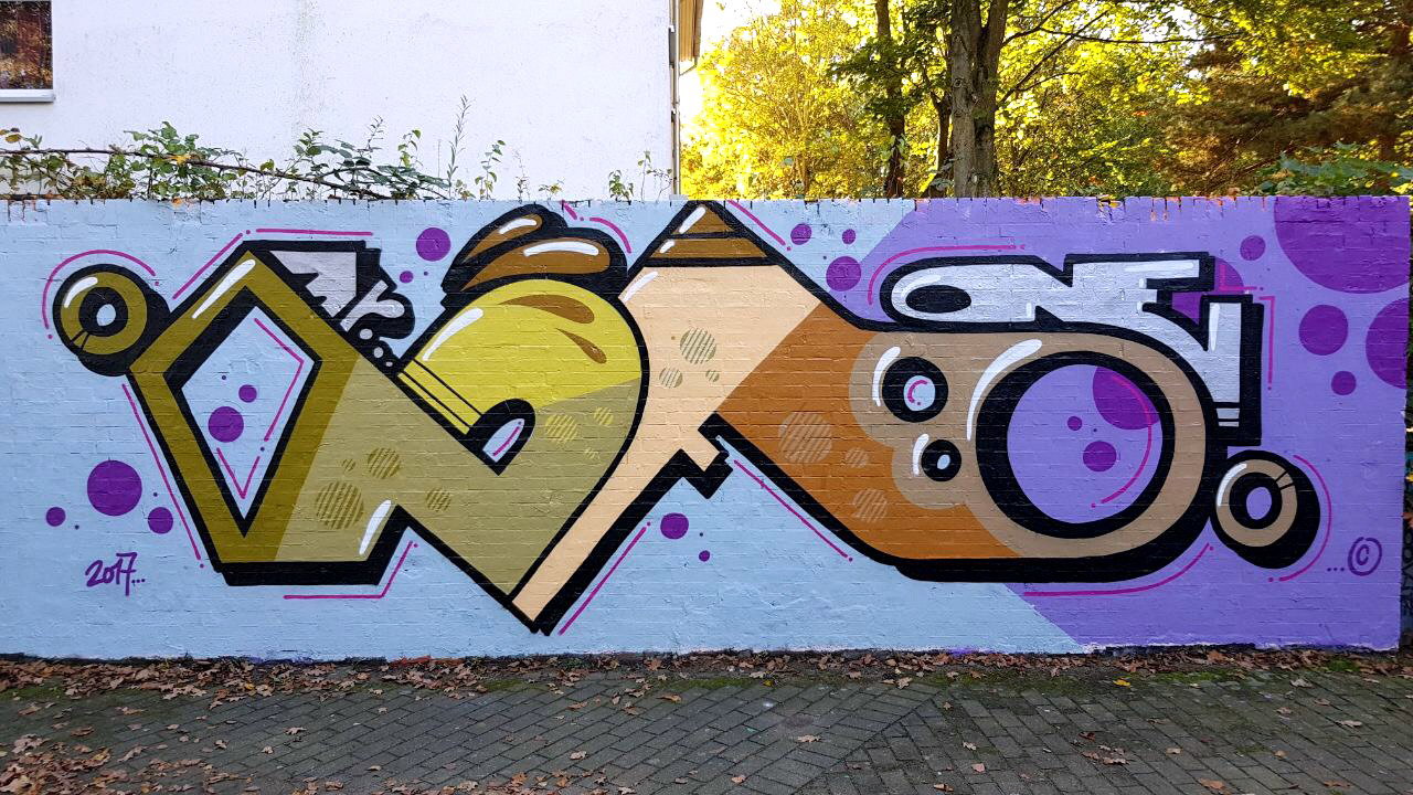 Graffiti Wall - Photo by Info