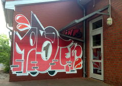 Graffiti Wall - Photo by Info